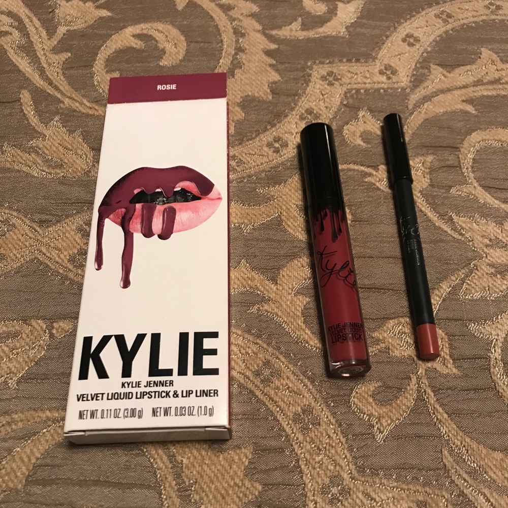 💯Authentic Kylie Lip Kit- Rosie